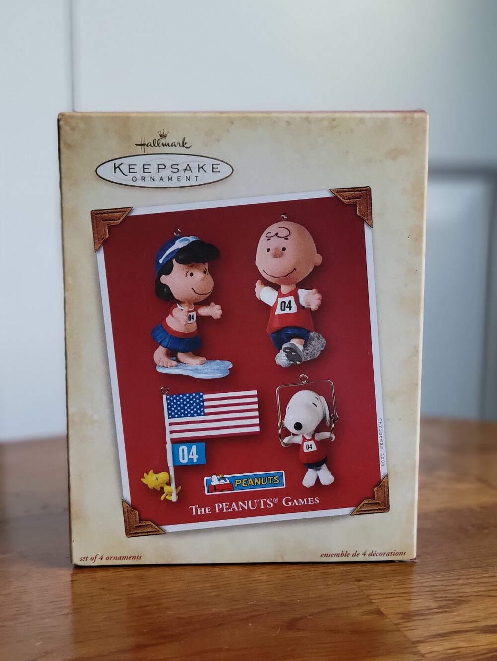 Hallmark Peanuts - 2004 Peanuts Games
